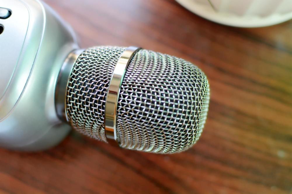 是谁抢走了我的麦克风