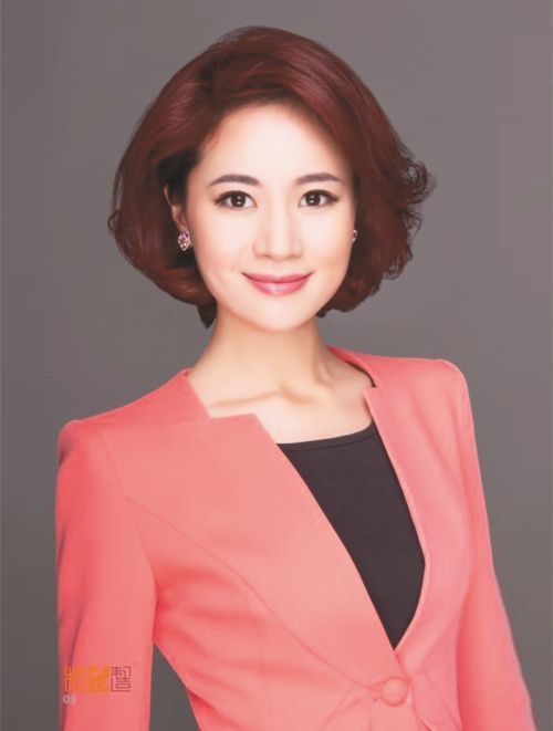 薛瑾 成都电视台《成视新闻》主播,成都市大型时政活动专业主持 ..