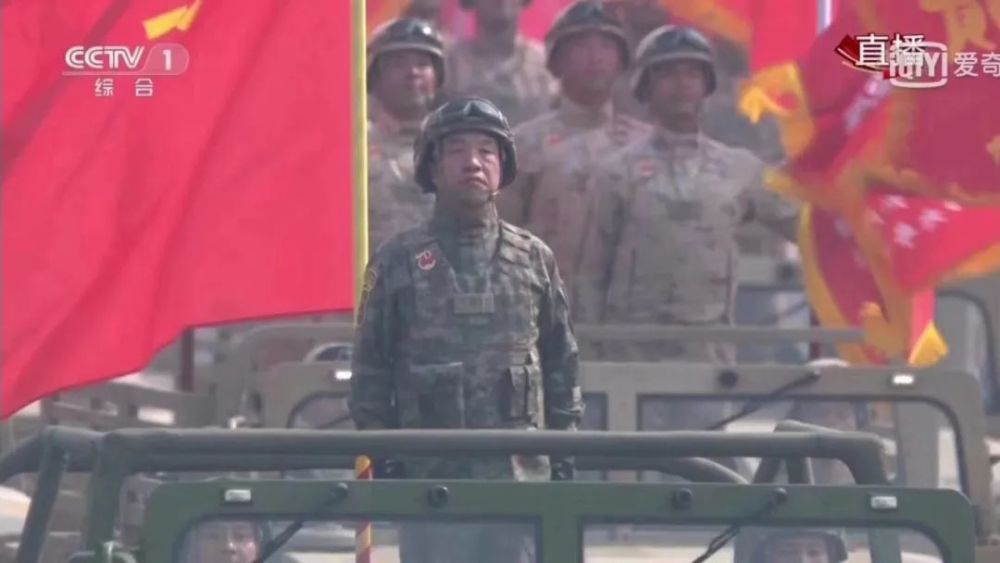 王建武,中国人民解放军中将军衔,中国人民解放军南部战区政委.