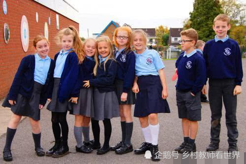 世界校服大pk 美国最休闲 英国最正式 日本最萌 中国最