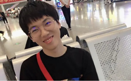 解说Cat前往欧洲的签证被拒!无缘全球总决赛!