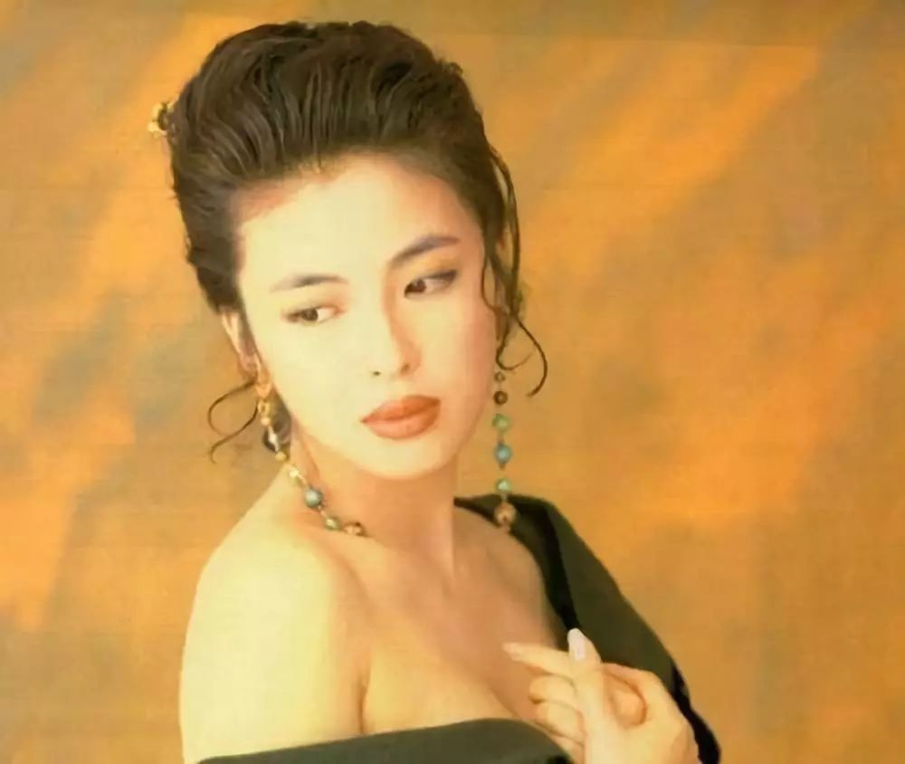 罗美薇年轻时的罕见靓照难怪张学友见她一见钟情