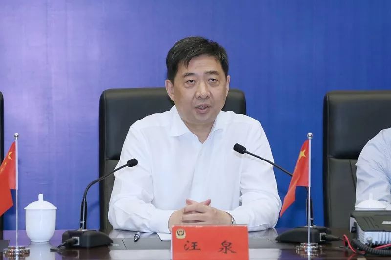 汪泉同志专程视察国庆安保工作亲切慰问公安民警和辅警