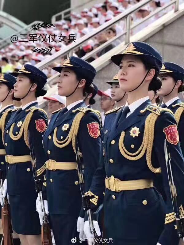 无锡姑娘王慧洁就是其中一员就是中国人民解放军三军仪仗队女兵小编说