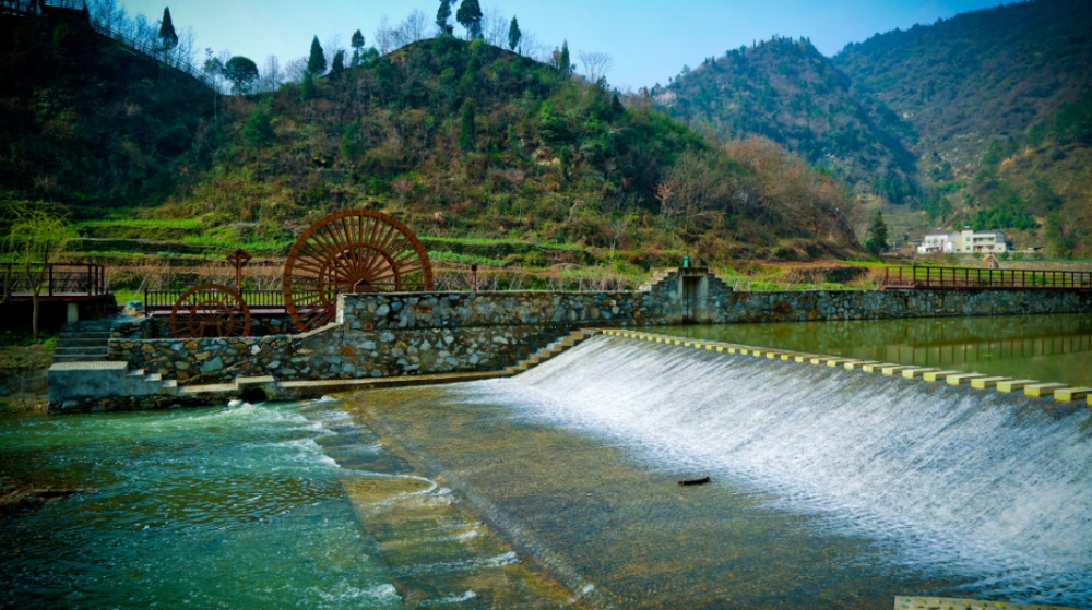 喜欢我的原创文章,就记得给凉城点个关注,每天凉城都会给大家分享旅行