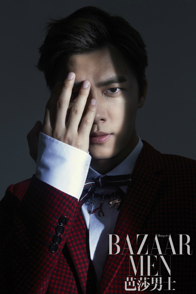 杂志大片芭莎男士月刊,李易峰双面男生