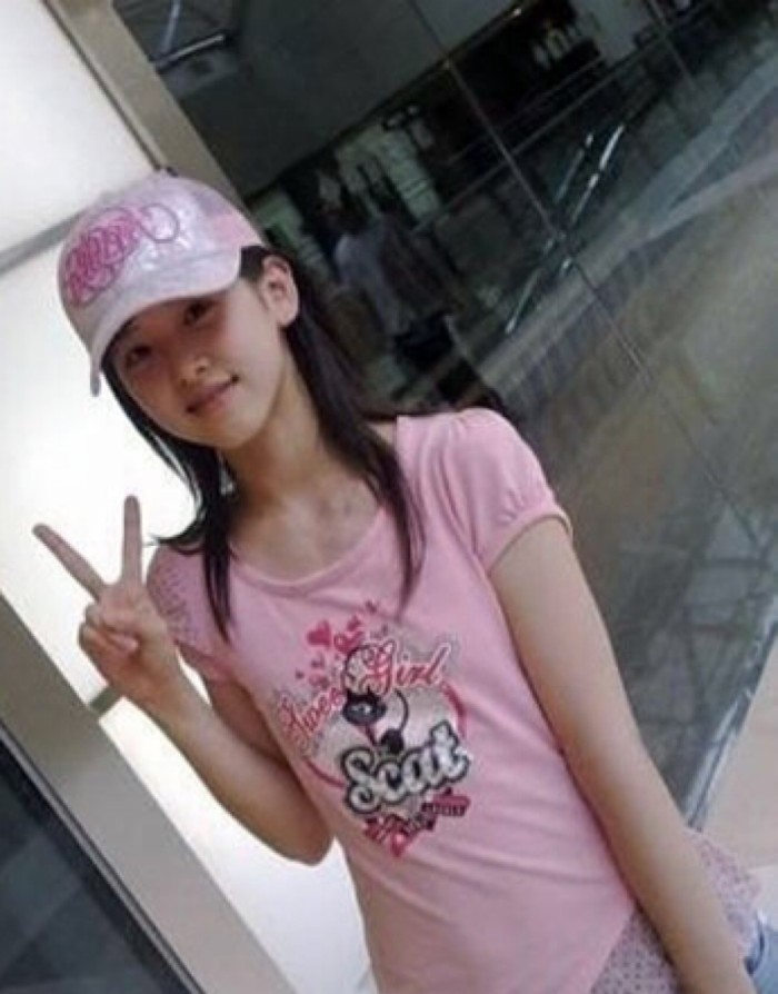 奶茶妹妹章泽天学生时代照片合集