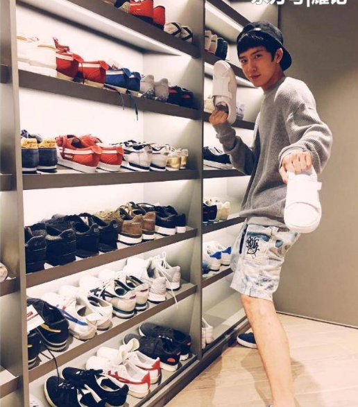 娱乐圈中喜欢收藏鞋的明星!男的是白敬亭井柏然,女的竟是她!