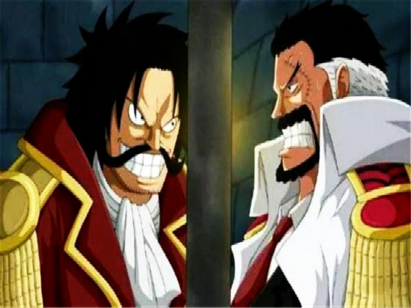 难怪罗杰和卡普关系好,原来卡普在当海军前,也是有名的大海贼!