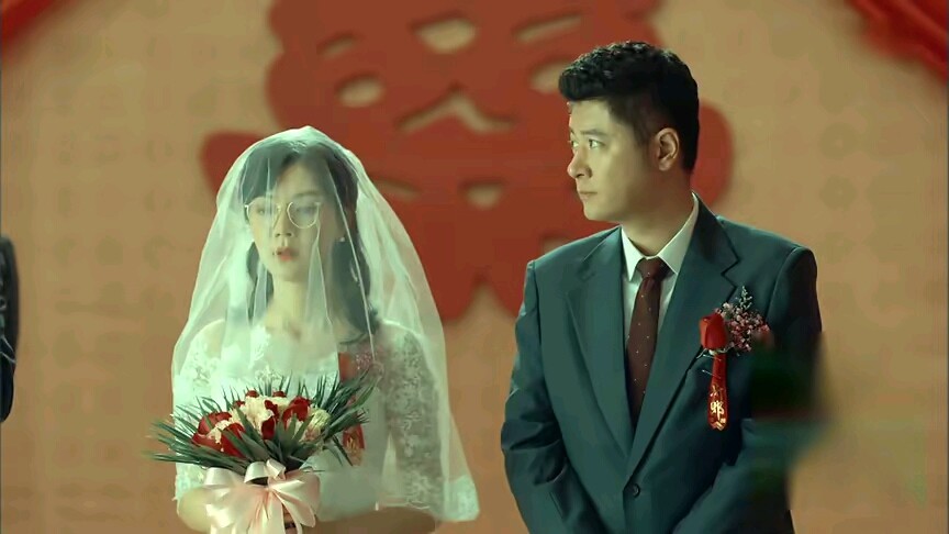 激荡:陆江涛林霞的婚礼成闹剧,婚纱照拍摄现场更是让人啼笑皆非