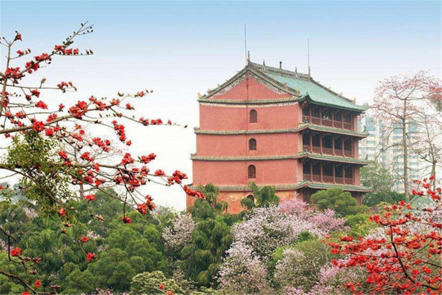 廣州最大的綜合性公園越秀公園羊城八景之一越秀山又稱觀音山