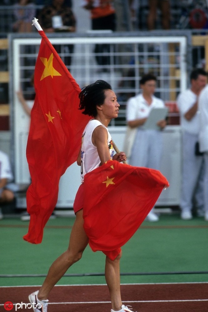 王军霞仍是中国田径骄傲 中国女子中长跑无人扛大旗_腾讯新闻