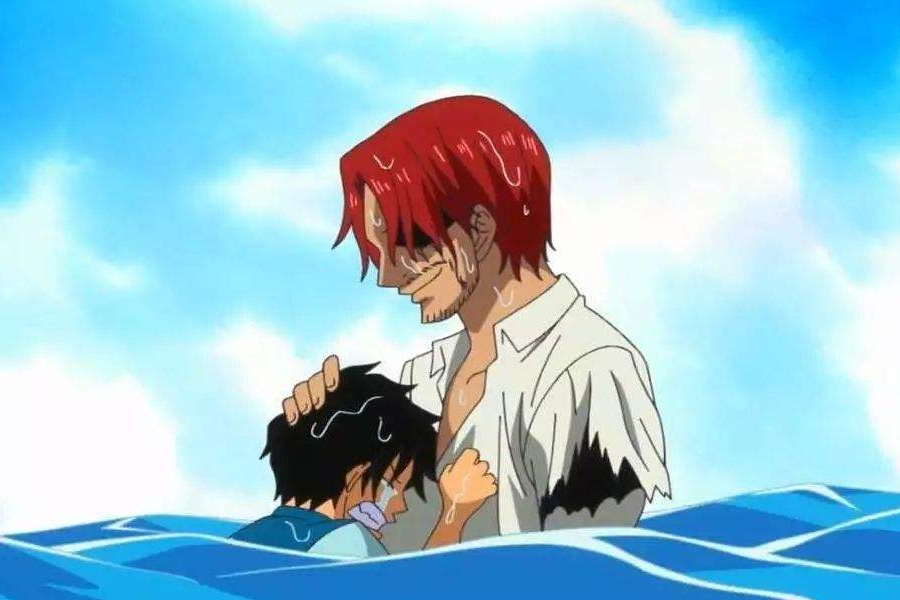 海贼王海军公布四皇赏金时的一句话帮红发断臂填坑了