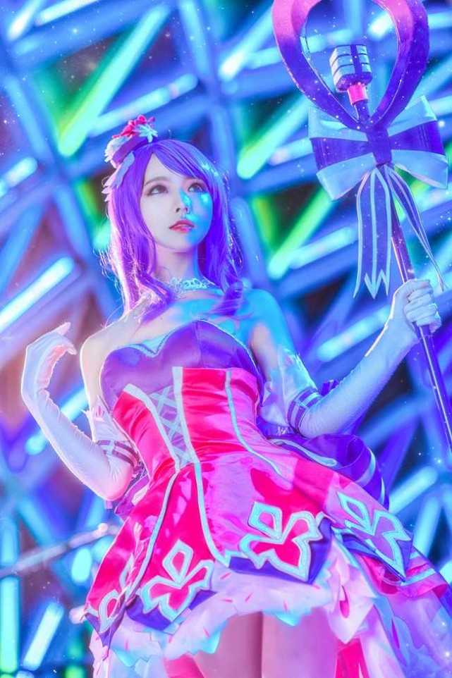 王者荣耀cos精选王昭君偶像歌手