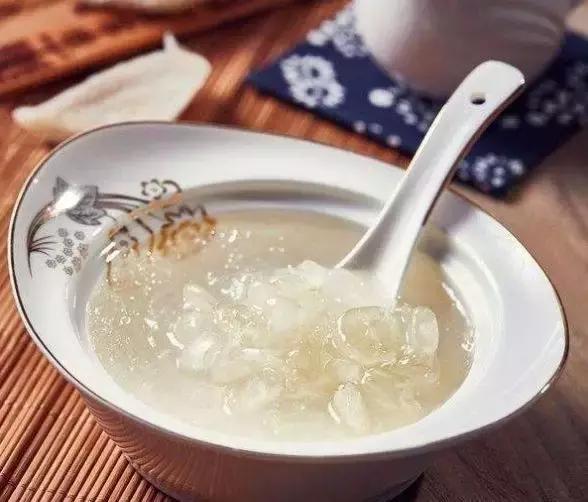 03.银耳莲子燕窝粥