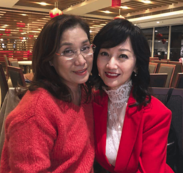 有种"不公平"叫赵雅芝姐妹,她成"不老少女",闺蜜却像个奶奶