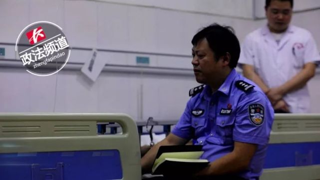 禁毒警察王明华刀尖上的舞者