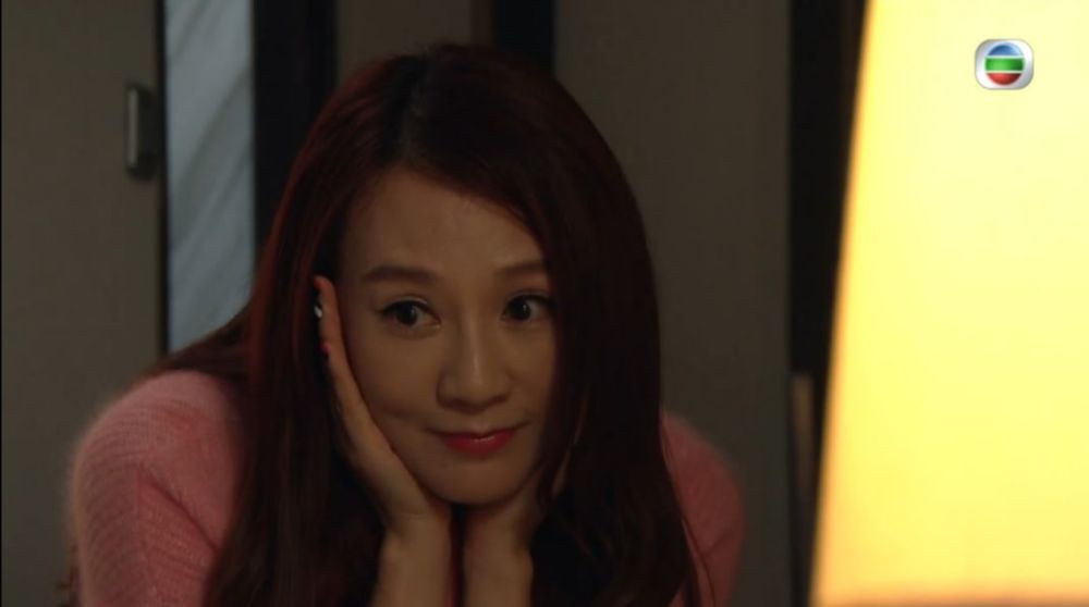 《金宵大厦》47岁康华演活"美魔女"一角,称泡澡场面不尴尬