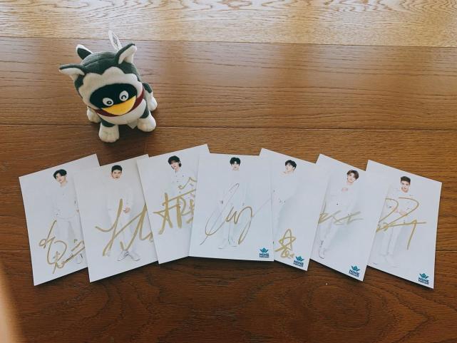 恭喜nine percent毕业!绝版礼盒 写真 签名照奉送