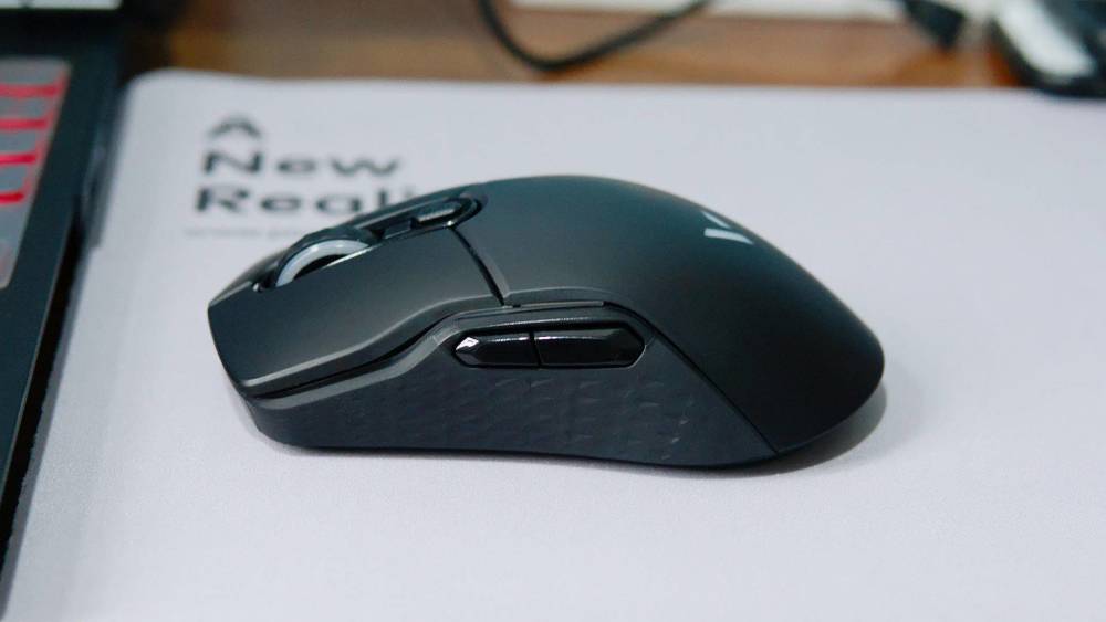 一机两用 雷柏vt200双模版rgb游戏鼠标体验