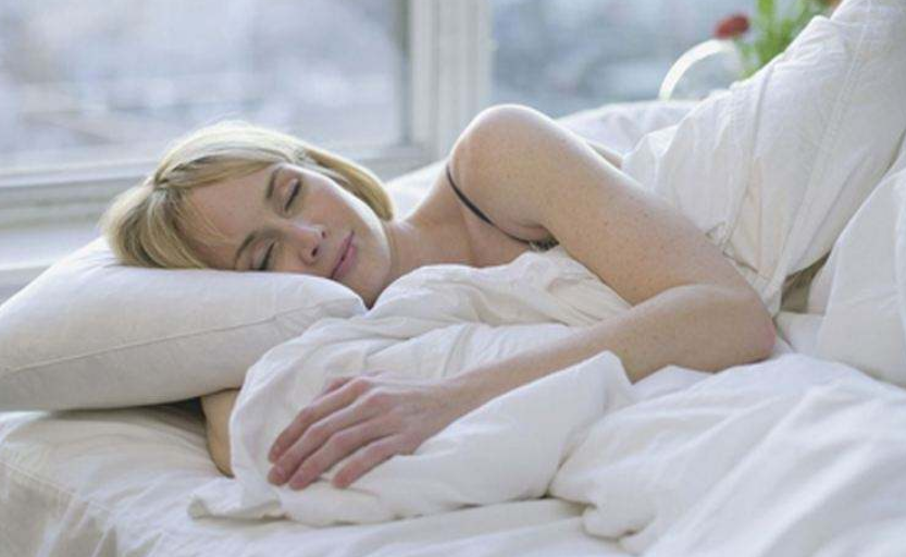 孕妇睡觉频繁翻身,可能给胎儿带来这3个"变化",看完涨知识了