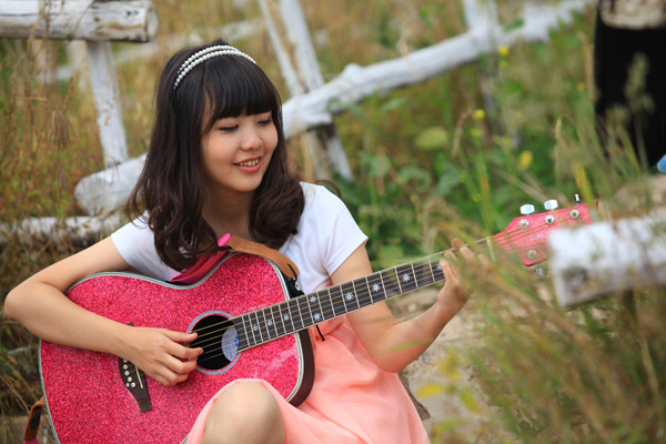 段丽阳曾出演家有儿女的朵朵无人问津今25岁简直太美