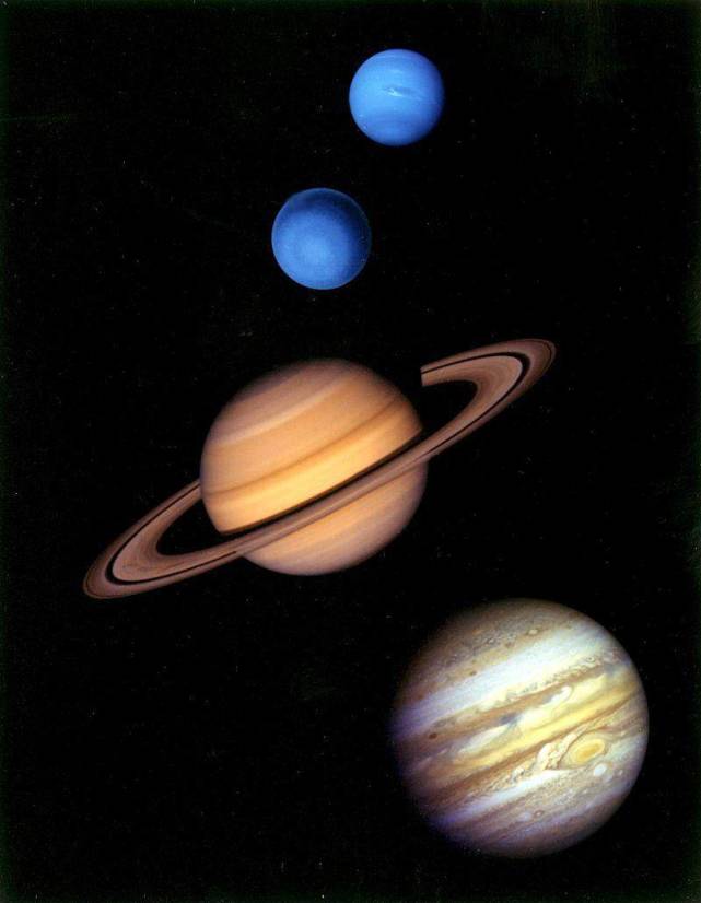 土星上看土星光环_土星饰品的含义_vivienne土星项链含义