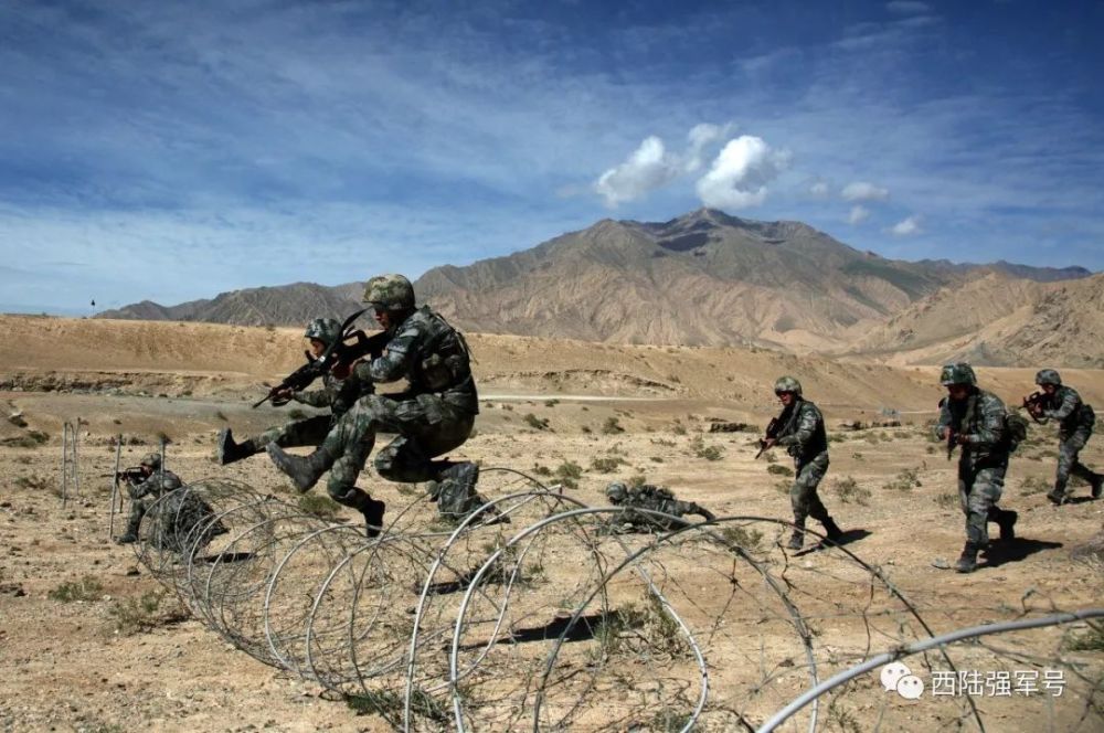 雪域高原侦察兵向战而行