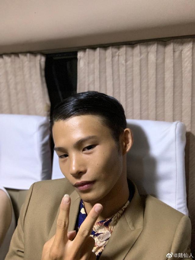 "陆仙人"是男还是女?乡村超模诠释只要有梦想哪里都是t台