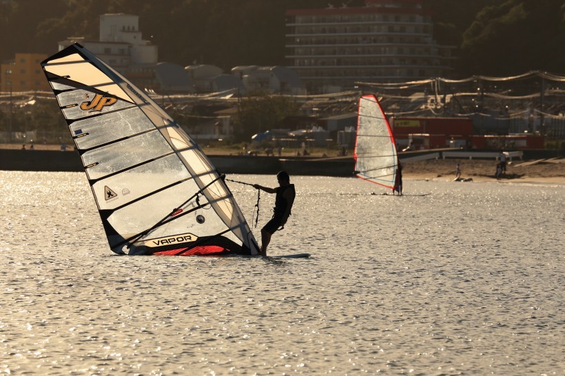 10月浴火重生努力打拼的星座终于乘风破浪扬帆起航