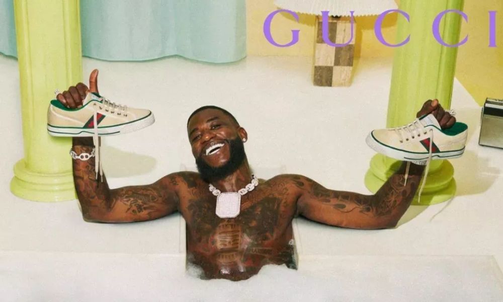 麻辣鸡删掉退圈推特,就为了跟Fendi搞联名?这