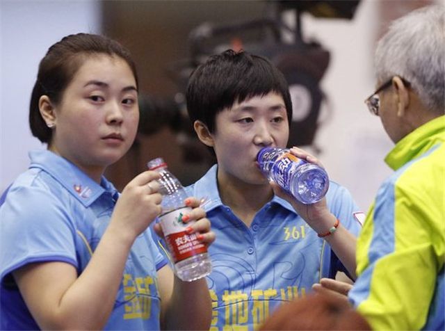 吴敬平成国乒大敌!指挥33岁冯天薇4-0陈梦 之前赢一局都难