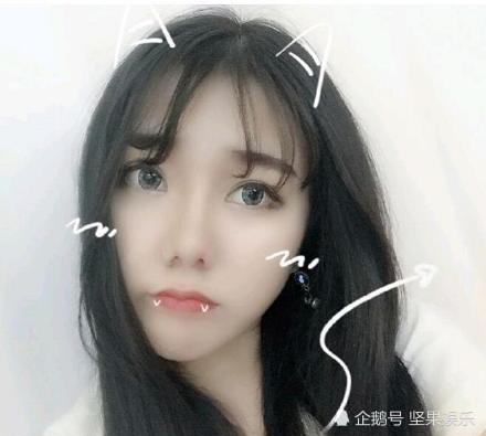 王思聪空降一条小团团直播间,壕刷6.5万直升榜