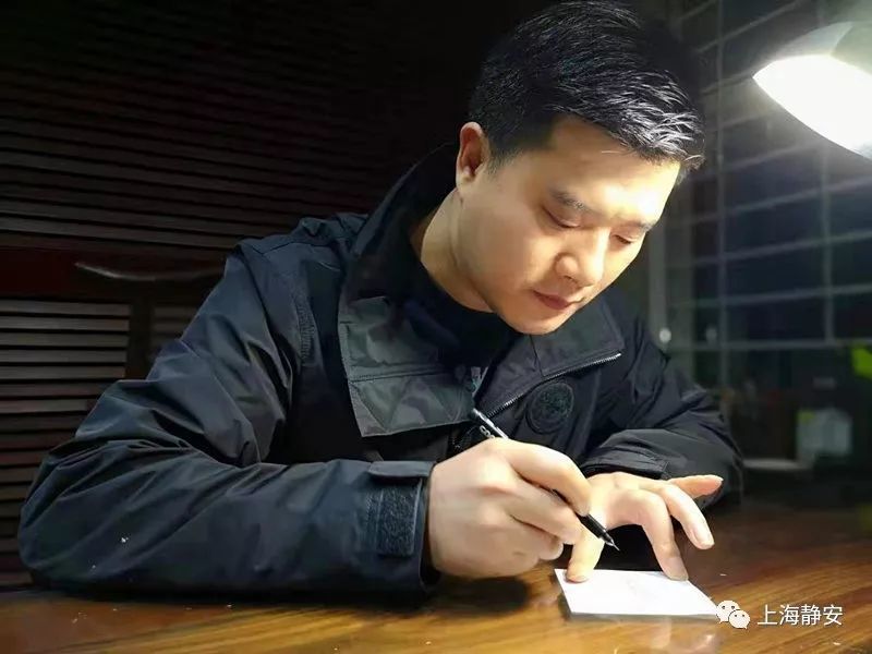 吴灶发  中国玉石认证专家和估价师