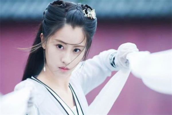 新版《神雕侠侣》还没开播,"小龙女"毛晓慧参加综艺,演技受质疑!