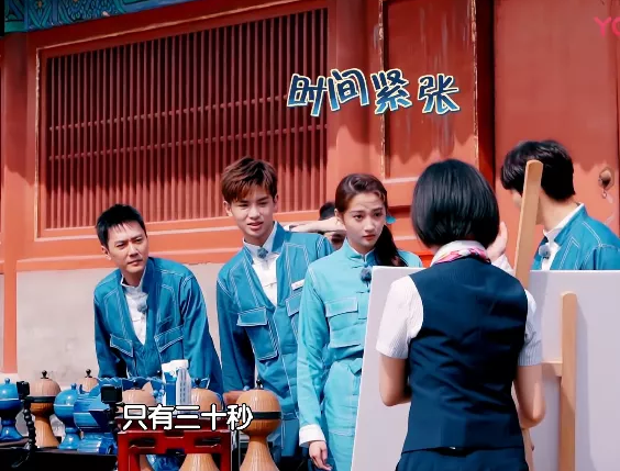 关晓彤到底有多出色?看魏大勋看她的眼神,网友:鹿晗急了