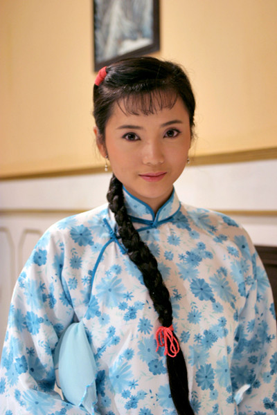 王丽君:逆境中磨炼出从容心性