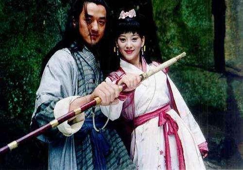 岳灵珊移情林平之岳不群才是最大黑手只用四步就促成此事