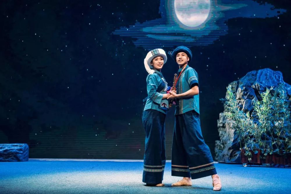 一张电影票的钱,看一场大型原生态民族歌舞剧!