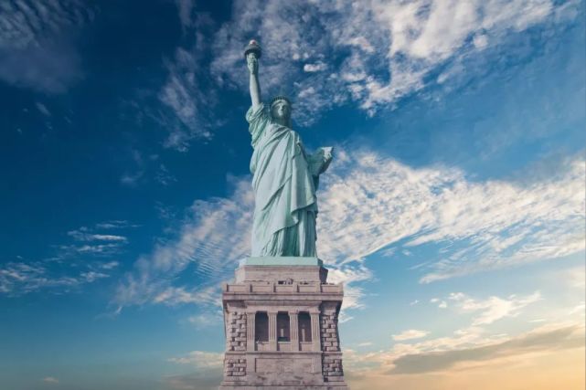 2023美国人均可支配收入_美国人均可支配收入gdp_人均可支配收入美国