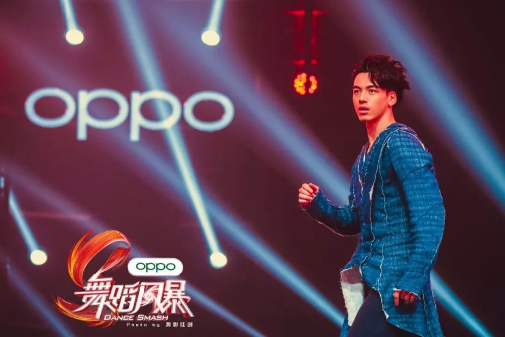 和杨洋并称军艺双子星的刘伽来了超自信惊艳全场