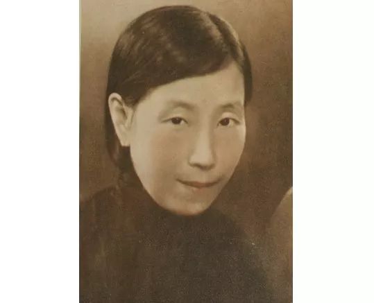 她满腹才华却被丈夫的名气所掩盖 腾讯新闻