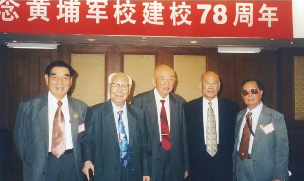 2008年12月18号,黎原将军永远离开了我们,享年91岁.