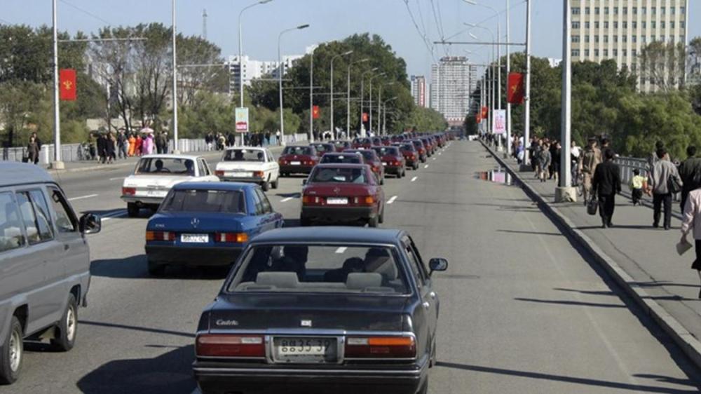 朝鲜出镜率最高的豪车 80年代用到今天 这一台车牌带有红色五角星 腾讯新闻