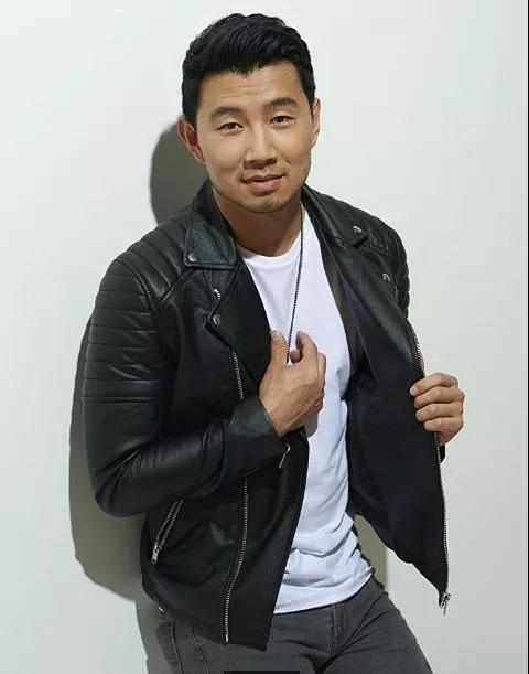 漫威首位华人超级英雄刘思慕签约CAA,