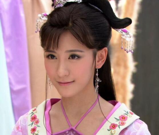 对不起,我爱上了美到犯规的女"反派".最后一位无人不服