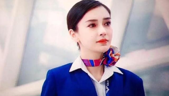 20年才拍1部的空难片,虽然扛不住口碑,但还是