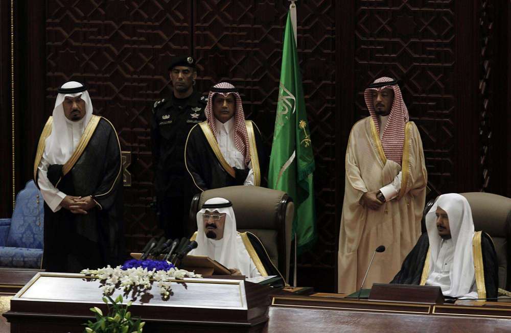 成为发达国家最重要条件是什么?俄罗斯、伊朗