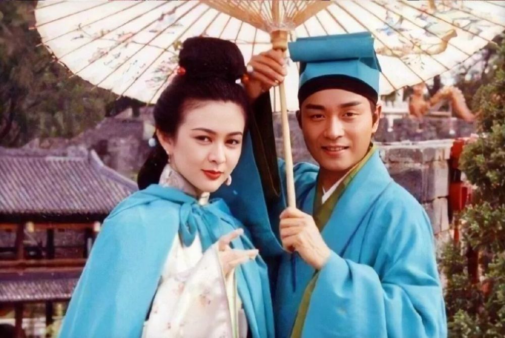 关之琳有多少人爱她就有多少人恨她