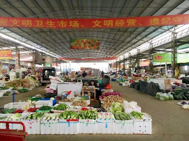 益阳批发：市场风云中的电商新势力